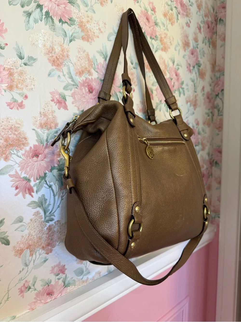 Y2K Brown Leather Shoulder Tote Bag with Gold Hardware